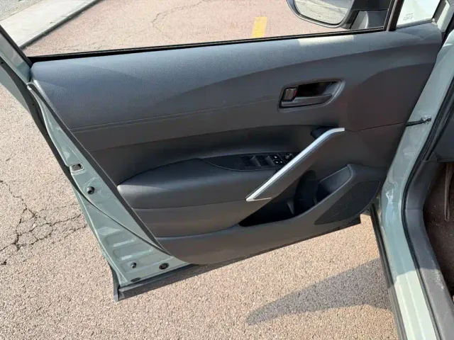 Toyota Corolla Cross — Фото автомобиля 6