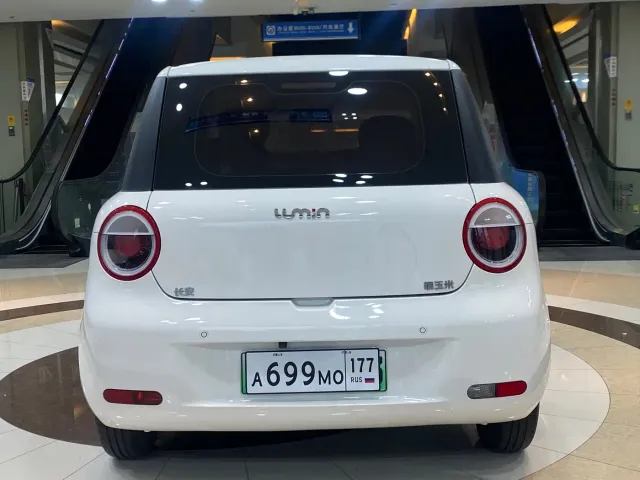 Changan Lumin — Фото автомобиля 12