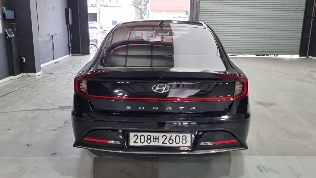 Hyundai Sonata Sonata (DN8) 2.0 LPG(Для проката) — Фото автомобиля 4