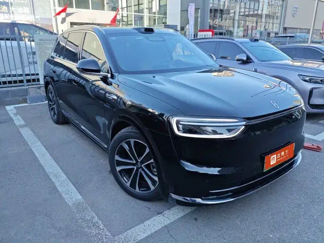 Aito M7 — Фото автомобиля 2