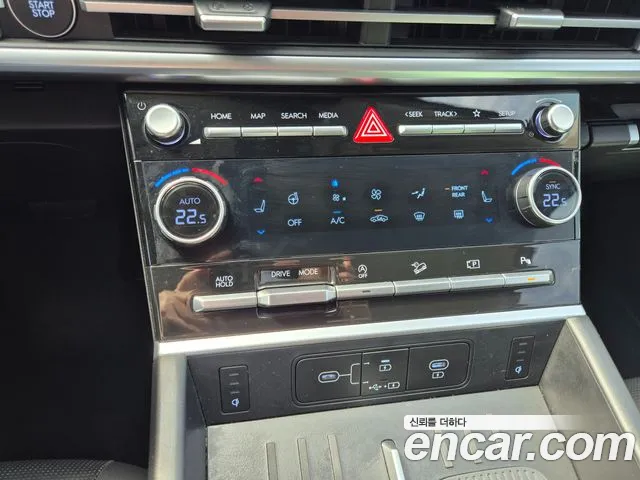 Hyundai Santafe Santa Fe (MX5) Бензин 2.5T 2WD — Фото автомобиля 13