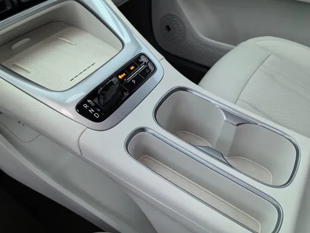 Geely Starry Wish — Фото автомобиля 25