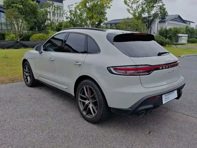 Porsche Macan — Фото автомобиля 4