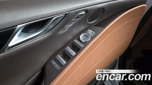 Genesis G80 Бензин 2.5 турбо AWD — Фото автомобиля 28