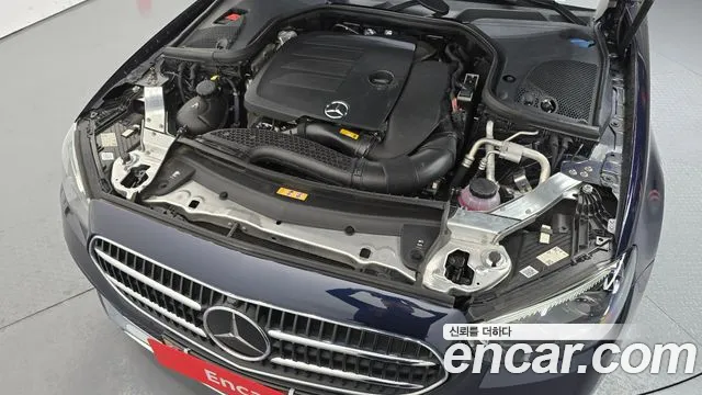 Mercedes-Benz E-Class E-класс W213 E350 4MATIC Avantgarde — Фото автомобиля 6