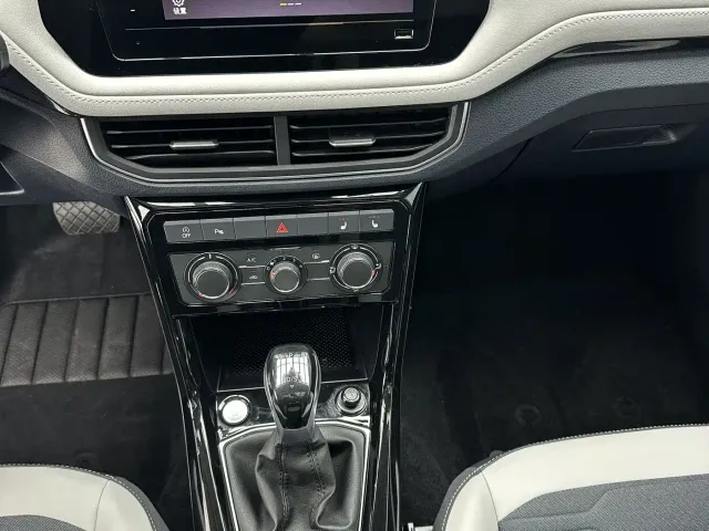 Volkswagen Tharu — Фото автомобиля 13