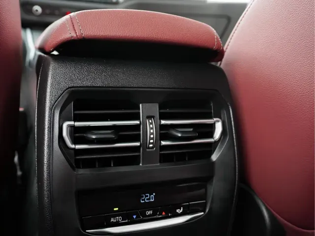 BMW 3 Series — Фото автомобиля 19