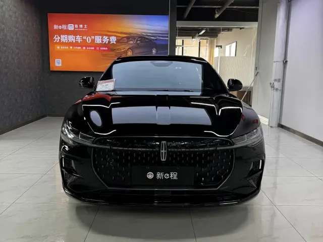 Lincoln Z — Фото автомобиля 2