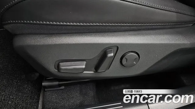 Kia Niro The All New — Фото автомобиля 28