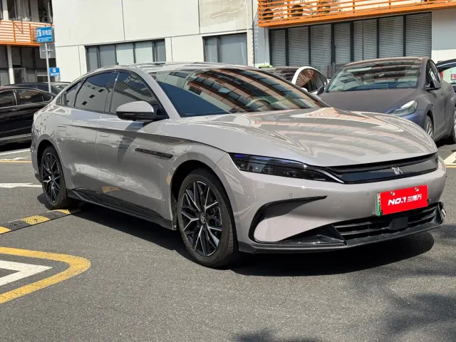 BYD Han — Фото автомобиля 3