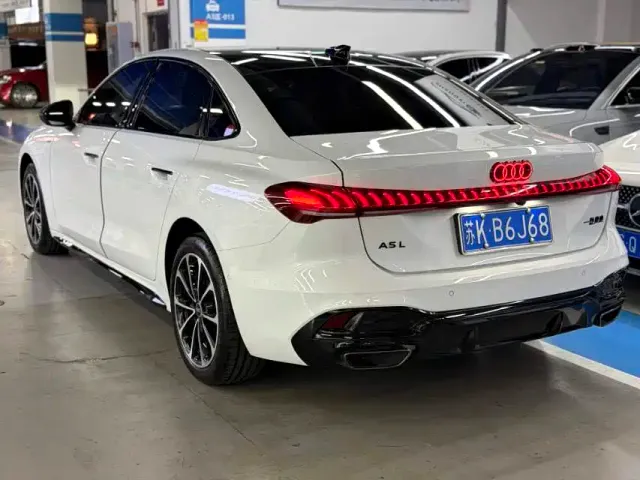 Audi A5L — Фото автомобиля 9