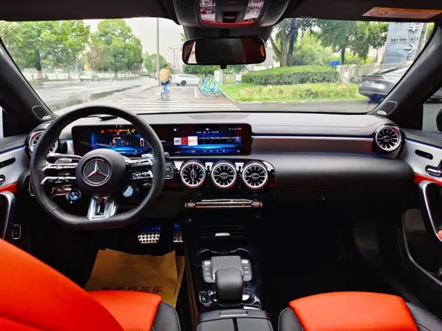 Mercedes-Benz A-Class AMG — Фото автомобиля 12