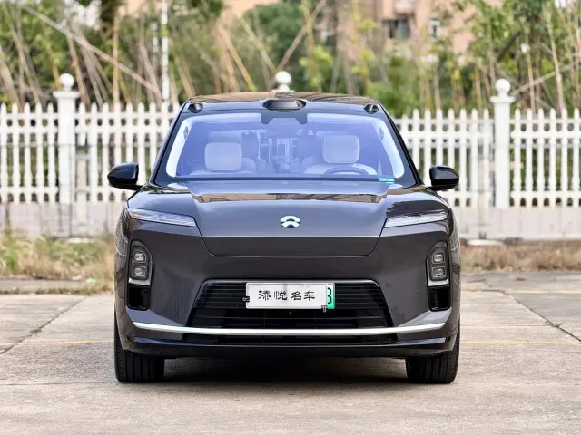 Фотография автомобиля — Nio ES8