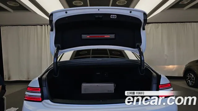 Genesis G80 RG3 — Фото автомобиля 26