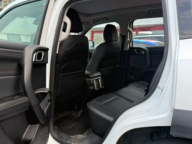 Haval Big Dog — Фото автомобиля 5