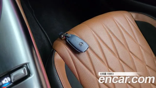 Mercedes-Benz AMG GT 4 двери 43 4MATIC+ — Фото автомобиля 29
