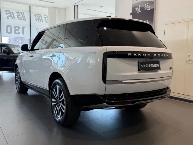 Land Rover Range Rover — Фото автомобиля 25