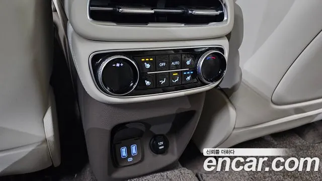 Genesis GV80 2.5T Бензин AWD — Фото автомобиля 18