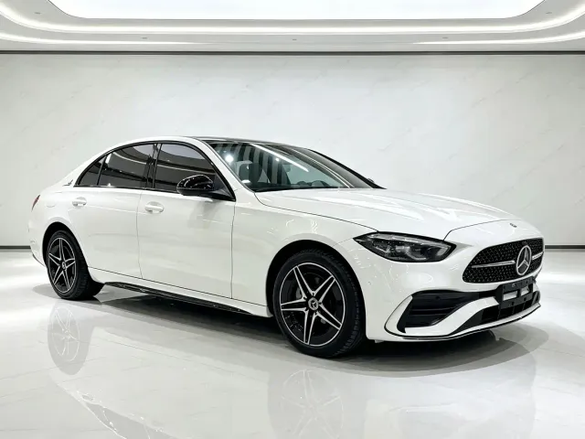 Mercedes-Benz C-Class — Фото автомобиля 3