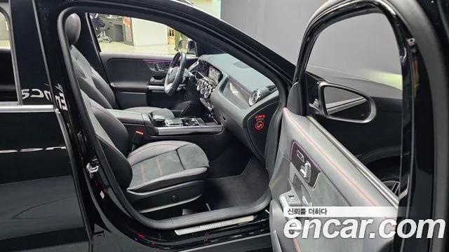 Mercedes-Benz GLA-Class — Фото автомобиля 10