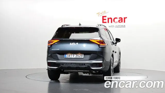 Kia Sportage Sportage 5-е поколение Бензин 1.6 турбо 2WD — Фото автомобиля 4