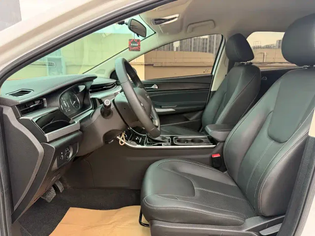 Chery Arrizo 5 — Фото автомобиля 7