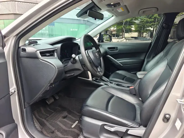 Toyota Corolla Cross — Фото автомобиля 8