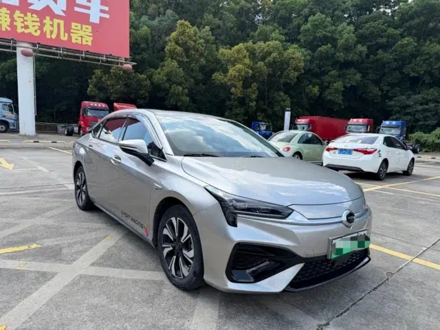 Фотография автомобиля — GAC Aion S