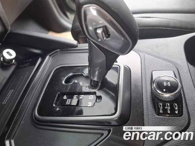 KG_Mobility_Ssangyong Rexton Новый Rexton Sport Khan Дизель 2.2 4WD — Фото автомобиля 14