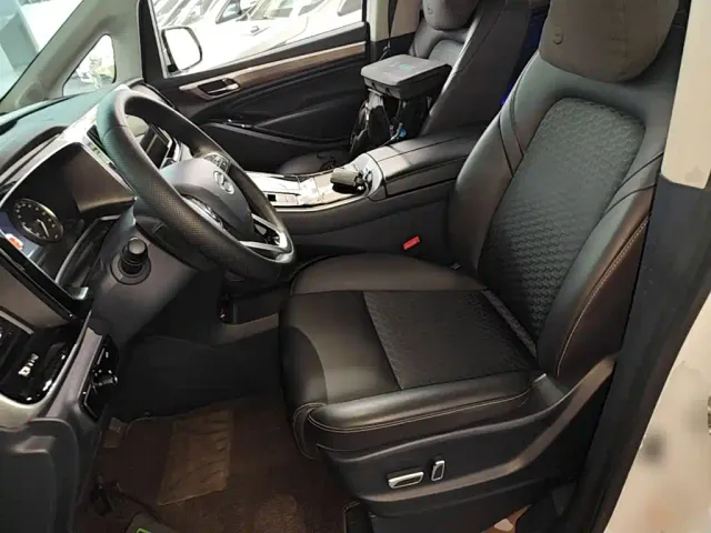 GAC Trumpchi M8 — Фото автомобиля 21