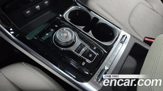 Kia Canival Carnival 4 поколение Дизель 9 мест Noblesse — Фото автомобиля 9