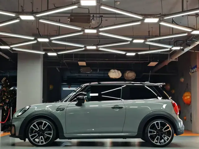 MINI Hatch — Фото автомобиля 8