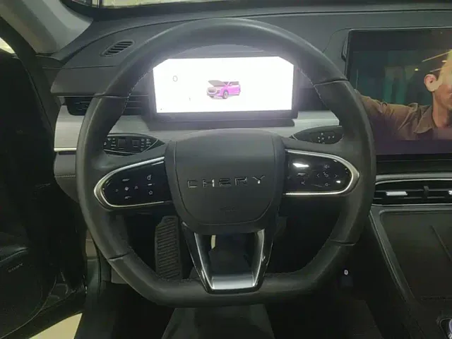 Chery Tiggo 8 PLUS — Фото автомобиля 10