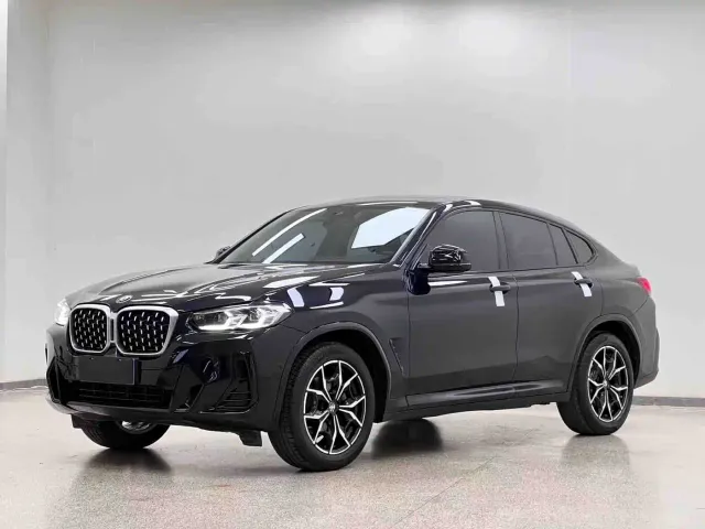 Фотография автомобиля — BMW X4