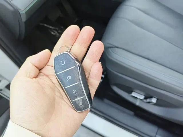 BYD Song L DM-i — Фото автомобиля 8