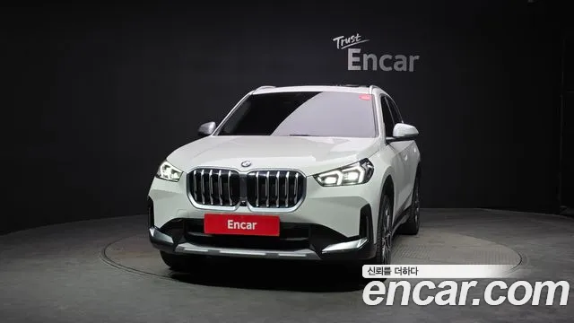 BMW X1 — Фото автомобиля 3