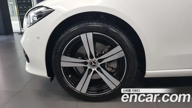 Mercedes-Benz C-Class — Фото автомобиля 9