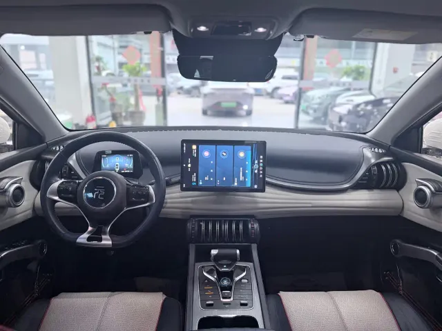 BYD Yuan PLUS — Фото автомобиля 9