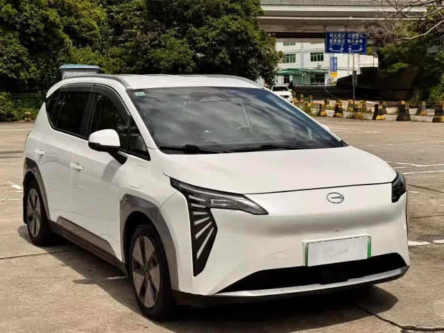 GAC Aion Y — Фото автомобиля 2