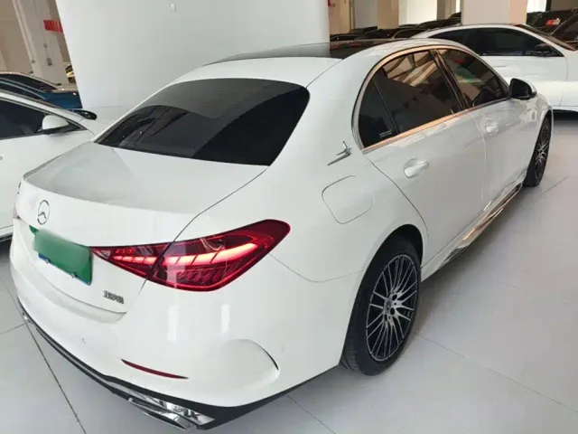 Mercedes-Benz C-Class — Фото автомобиля 6