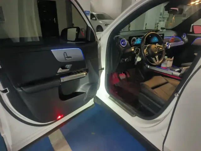 Mercedes-Benz GLB-Class — Фото автомобиля 12