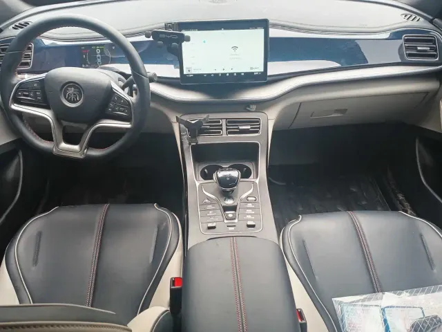 BYD Qin PLUS — Фото автомобиля 6