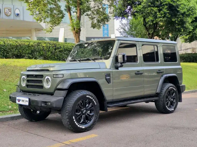 Фотография автомобиля — 212 T01