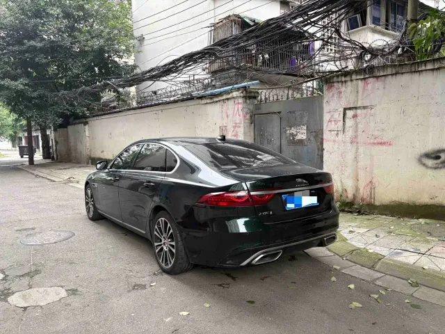 Jaguar XFL — Фото автомобиля 7