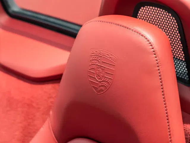 Porsche 718 — Фото автомобиля 15