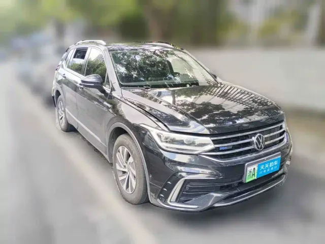 Volkswagen Tiguan L PHEV — Фото автомобиля 3