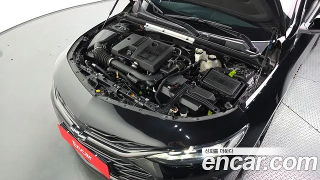 Chevrolet Malibu — Фото автомобиля 9