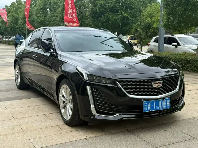 Cadillac CT5 — Фото автомобиля 3