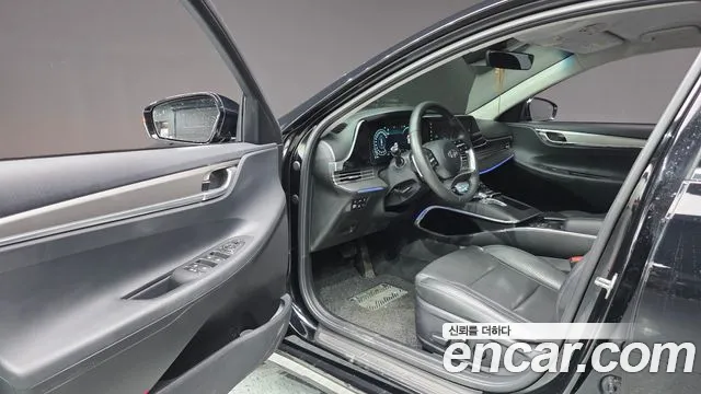 Hyundai Grandeur — Фото автомобиля 10