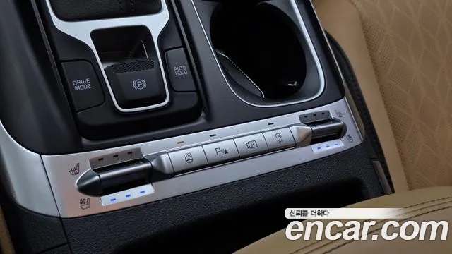 Kia Carnival 4th Gen — Фото автомобиля 25